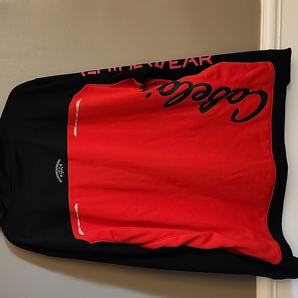 Cabela's Guidewear Men's Black and Red Hooded Jacket - Picture 4 of 14